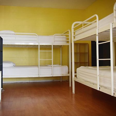 Caloundra Backpackers Hostel Exterior photo
